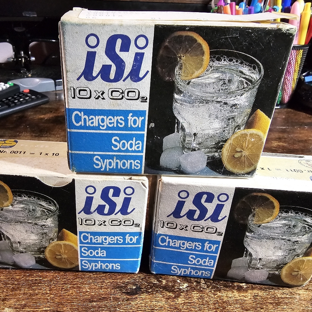 LISI Cf dr F4fO2 Soda Chargers Set of 10 For Soda Siphons NOS Qty Of 3